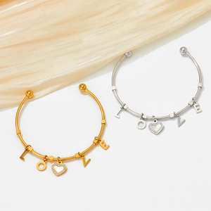 Stainless Steel Open Bangle Bracelet With LOVE Alphabet Charms Mother Of Artificial Pearl Heart Pendant Elegant Jewelry For Women