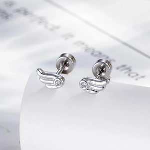 Orecchino Cartilagine Ala Angelo Acciaio Inox Zirconia Chiusura Vite Barbell Gioiello Piercing Donne Uomini Design Y2K