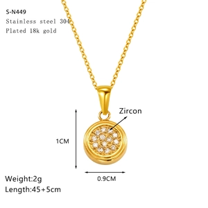 Macro detail of 18k gold-plated stainless steel necklace with zircon stone specifications