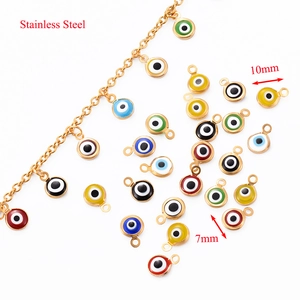Vue détaillée des breloques œil de protection de 7mm avec dimensions en acier inoxydable