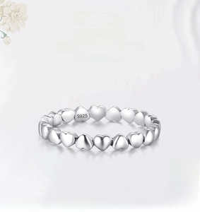 Detailed view of S925 sterling silver ring showing heart shape design and hallmark engraving