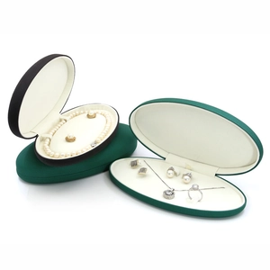 Elegant Oval PU Leather Jewelry Box With Velvet Lining Necklace Earrings Rings Storage Jewelry Packaging Gift Box For Women