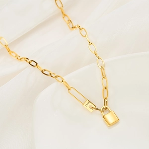 Retro gold padlock pendant necklace with Love engraving and chunky paperclip chain