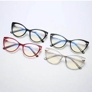 Cat eye glasses in TR90 frames with metal temples available in four stylish colors