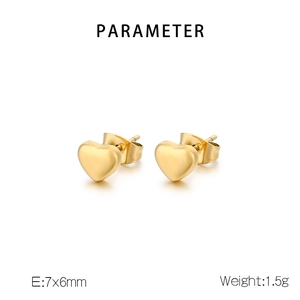 Boucles d'oreilles cœur dorées mates 7x6mm avec détails des paramètres produits