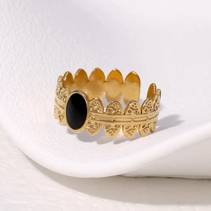 Vintage 18K gold plated stainless steel open ring with black oval stone and leaf texture