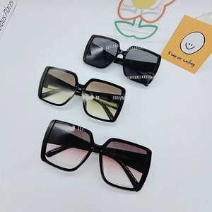Fashionable oversized square sunglasses for women in black and gradient colors