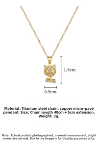 Detail of gold cat pendant with 45cm titanium chain and size specifications