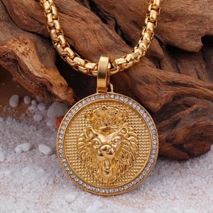 Hip hop gold crown lion head medallion necklace with crystal pavé and square pearl chain