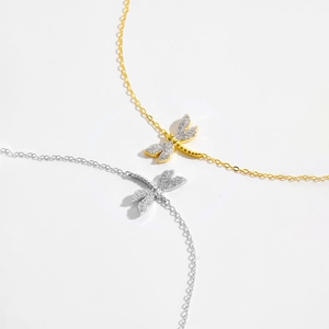 Elegant S925 silver dragonfly bracelet with zircon pavé in gold and silver finish