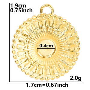Detail showing dimensions of the 18k gold plated round stainless steel pendant with texture
