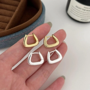 925 Sterling Silver Geometric Hoop Earrings Minimalist Chunky C Shape Mirror Polished Elegant Jewelry For Women
