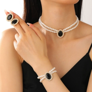 Parure de bijoux 3 pièces en perles dorées avec collier double rang, bracelet et bague
