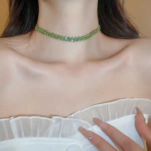 Elegant geometric sparkling green diamond choker necklace for women on neck