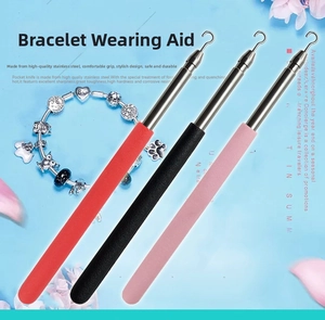 Three-color bracelet helper tool set with non-slip handles and stainless steel hooks