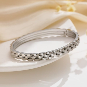 Three-layer gear style silver stainless steel bracelet with watchband link design