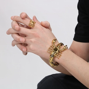 Bracelet et bague scorpion en or et acier inoxydable pour hommes style hip hop chic