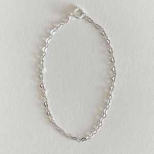 Minimalist S925 sterling silver heart-shaped woven chain bracelet with spring ring clasp