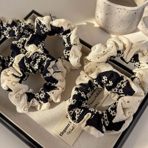 Three-piece retro floral embroidery hair scrunchies with white lace edges in black