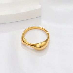 Minimalist wave irregular 18k gold titanium steel ring with polished mirror finish surface