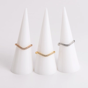 Stackable wave-shaped stainless steel rings with zircon inlay in gold, silver, and rose gold