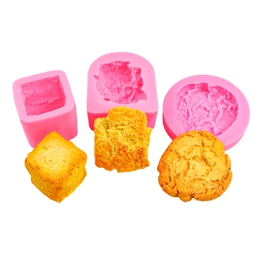 Set aus 3 3D-Brot-Silikonformen für DIY-Kerzen, Seifen und Gipsarbeiten in Toastform