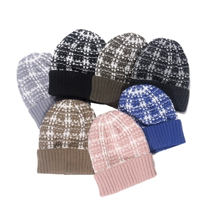 Winter Knit Beanie Hat Mixed Color Plaid Pattern Acrylic Warm Windproof Casual Cap For Unisex Adults