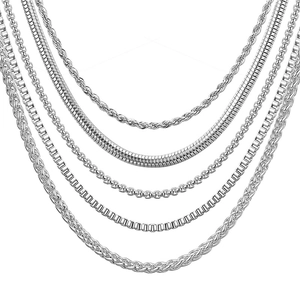 Colección de cadenas de acero de titanio plateado con estilos box, serpiente y cordón