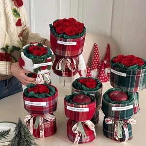 Christmas Plaid Fabric For Flower Wrapping Gift Packaging DIY British Style Holiday Flannel Cloth Decoration
