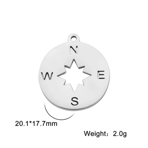 Macro shot of silver compass charm with hollow star detail, size 20.1x17.7mm and 2g weight