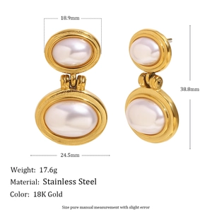 Detailed dimensions of 18K gold stainless steel earrings with pearls and sizing specs