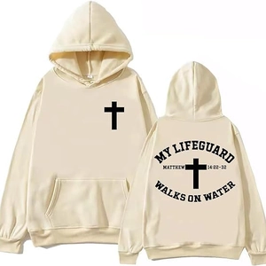 Sweat à capuche crème avec croix noire devant et citation biblique imprimée au dos