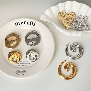 Minimalist liquid heart and spiral stainless steel brooches in gold and silver finish