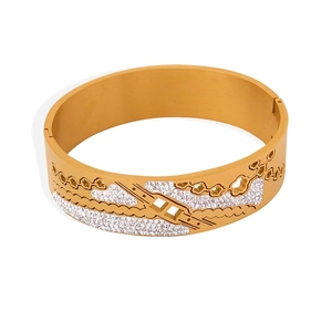 Hollow Flower Wide Bangle Bracelet For Women Titanium Steel 18K Gold Plated Rhinestone Inlaid Fashion Jewelry Accessory