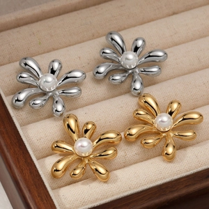 Stainless Steel Flower Stud Earrings With Artificial Pearl Waterproof No Tarnish PVD Plated Hypoallergenic Elegant Jewelry For Women