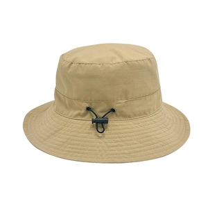 Cappello outdoor kaki pieghevole con coulisse regolabile e protezione dai raggi UV
