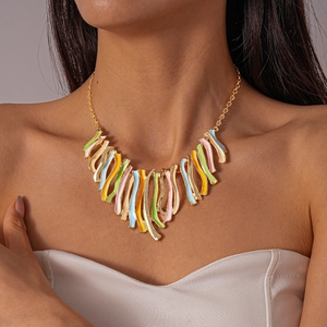 Enamel Statement Necklace Alloy Irregular Geometric Colorful Wavy Fringe Pastel Jewelry For Women Bohemian Fashion