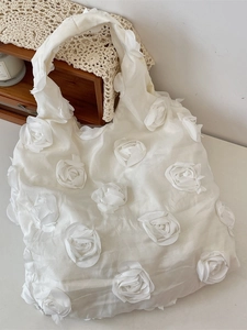 Romantic white floral canvas shoulder bag with 3D fabric roses for travel and vacation