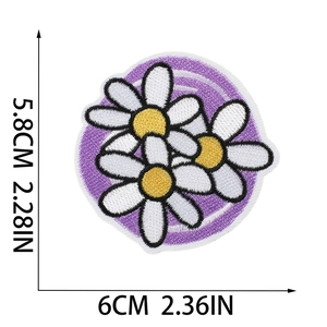 Round purple daisy embroidered patch for bags with white floral texture and size guide
