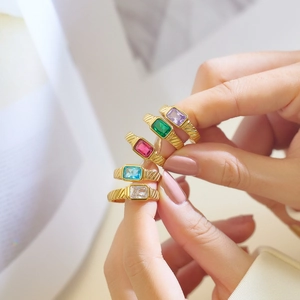 Set of five 18k gold plated titanium steel rings with colorful rectangular crystals