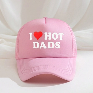 Cappellino trucker rosa con scritta I Love Hot Dads e retro in rete traspirante