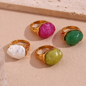 Retro Irregular Acrylic Stone Stainless Steel Ring 18K Gold Plated Chunky Geometric Statement Finger Ring For Women Jewelry