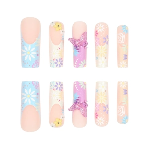 Unghie finte blu French con farfalla 3D e motivi floreali di forma ballerina