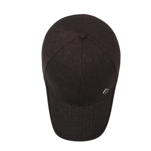 Casquette de baseball marron foncé pour homme avec emblème métallique en diamant