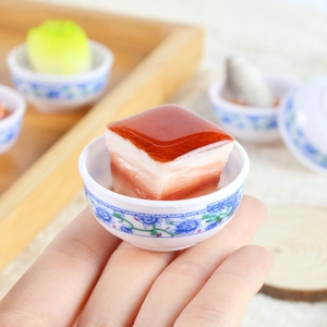 Realistic miniature braised pork bowl model in 1:12 scale for dollhouse decoration