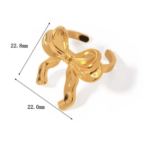 Bague nœud dorée en acier titane avec anneau ouvert ajustable et mesures de 22mm