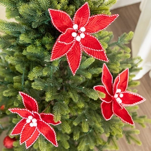Elegante rote künstliche Weihnachtssternblüten aus Samt für den Tannenbaum
