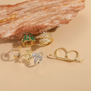 6-piece gold and silver star moon adjustable ring set with green gems and crystals