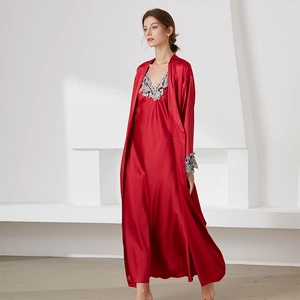 Nuisette Et Peignoir En Satin Pour Femme Vêtements De Nuit Dentelle Imitation Satin Élégant Soyeux