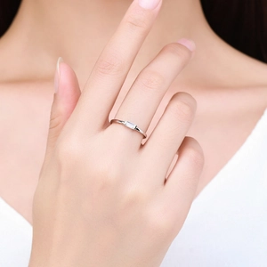 Minimalist S925 sterling silver ring with rectangular zircon stone worn on finger
